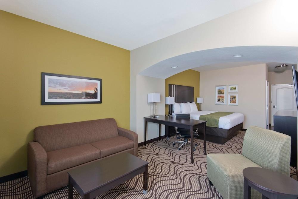 Hotel La Quinta By Wyndham Artesia Zewnętrze zdjęcie