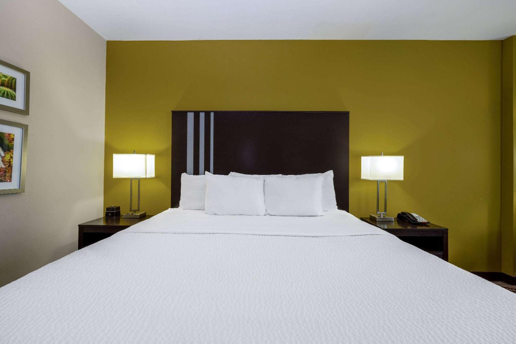 Hotel La Quinta By Wyndham Artesia Zewnętrze zdjęcie